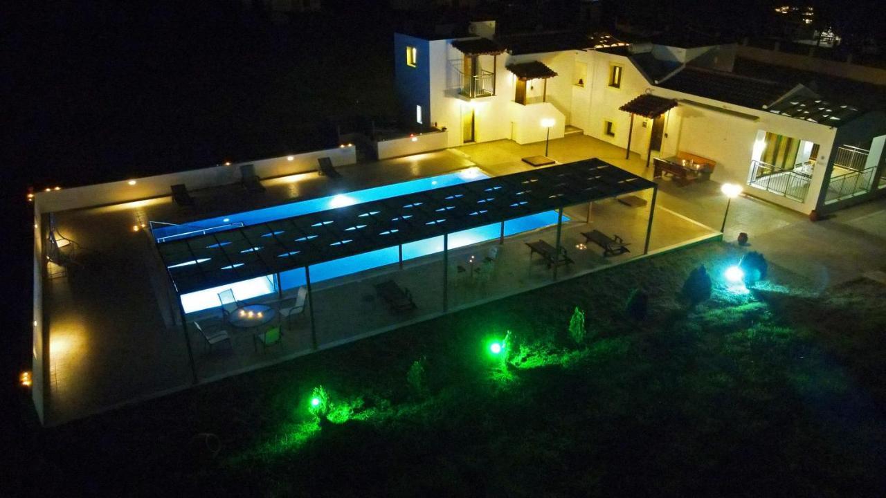 Parissis Eden Villas Skiathos Трулос Екстериор снимка